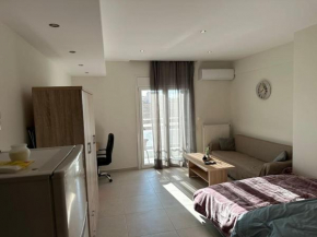Fillio 's Apartment, Ptolemaida